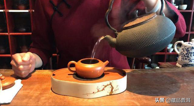 超实用的普洱老茶冲泡法！了解老茶茶性，掌握冲泡老茶的具体操作
